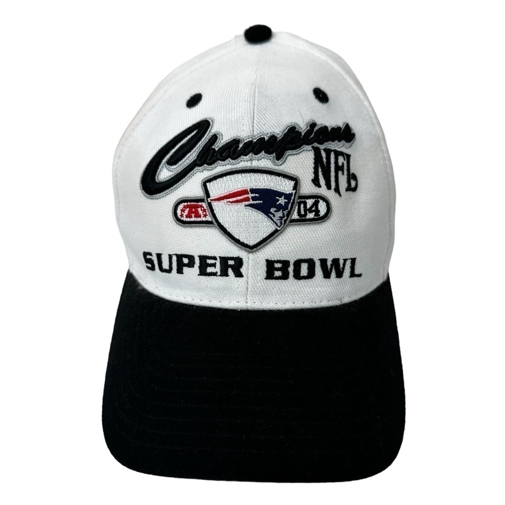 New England Patriots Super Bowl Champions 2004 Hat